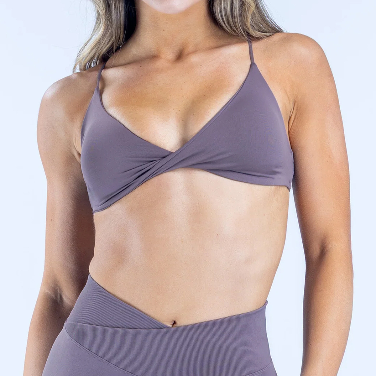 Vision Twist Front Sports Bra  – Quick Dry Underwear recenzja i cena