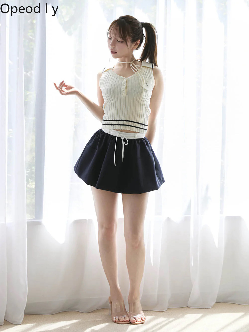 Japanese Sweet Lapel Twist V-n – Suspender Tank Top recenzja i cena